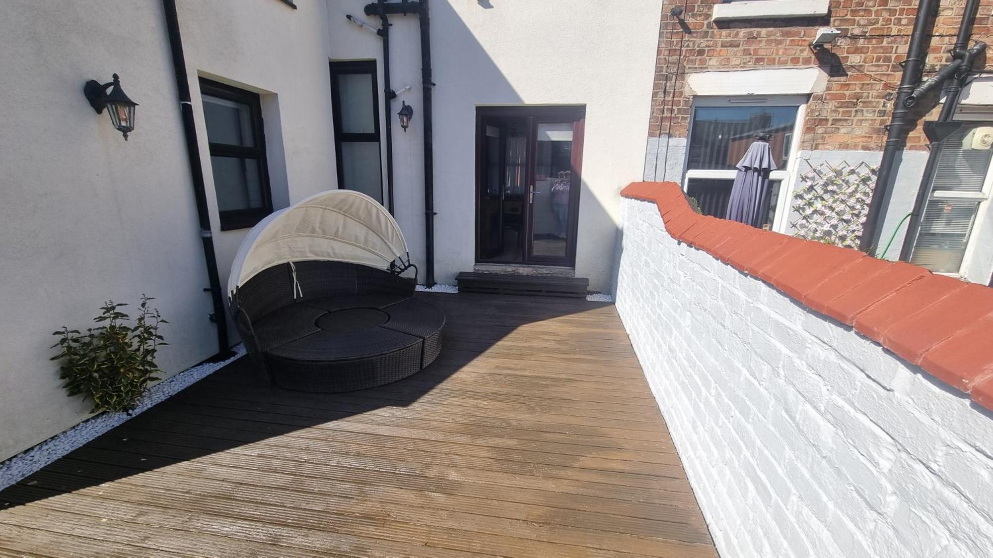 Anfield Luxe Retreat - Stylish Stay With Parking - Steps From Stadium - Short Drive To City Centre Liverpool Bagian luar foto